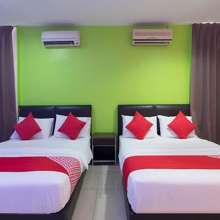 โอโย 44072 ไมน์ เจมปากา โฮเต็ล Hotel นิไล ภายนอก รูปภาพ