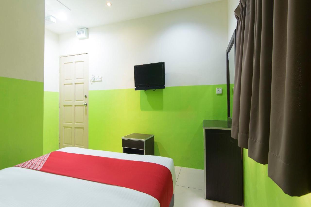 โอโย 44072 ไมน์ เจมปากา โฮเต็ล Hotel นิไล ภายนอก รูปภาพ