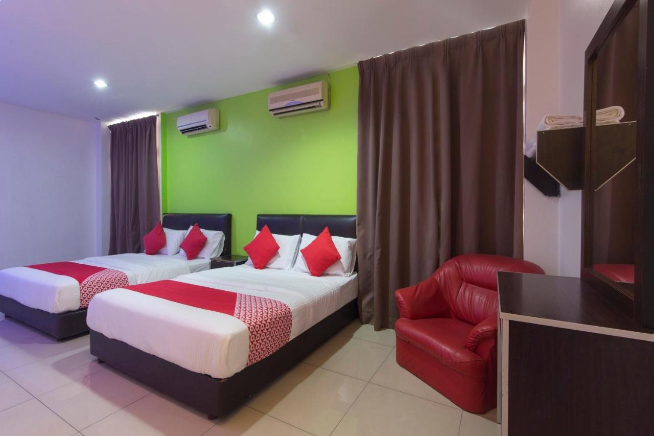 โอโย 44072 ไมน์ เจมปากา โฮเต็ล Hotel นิไล ภายนอก รูปภาพ