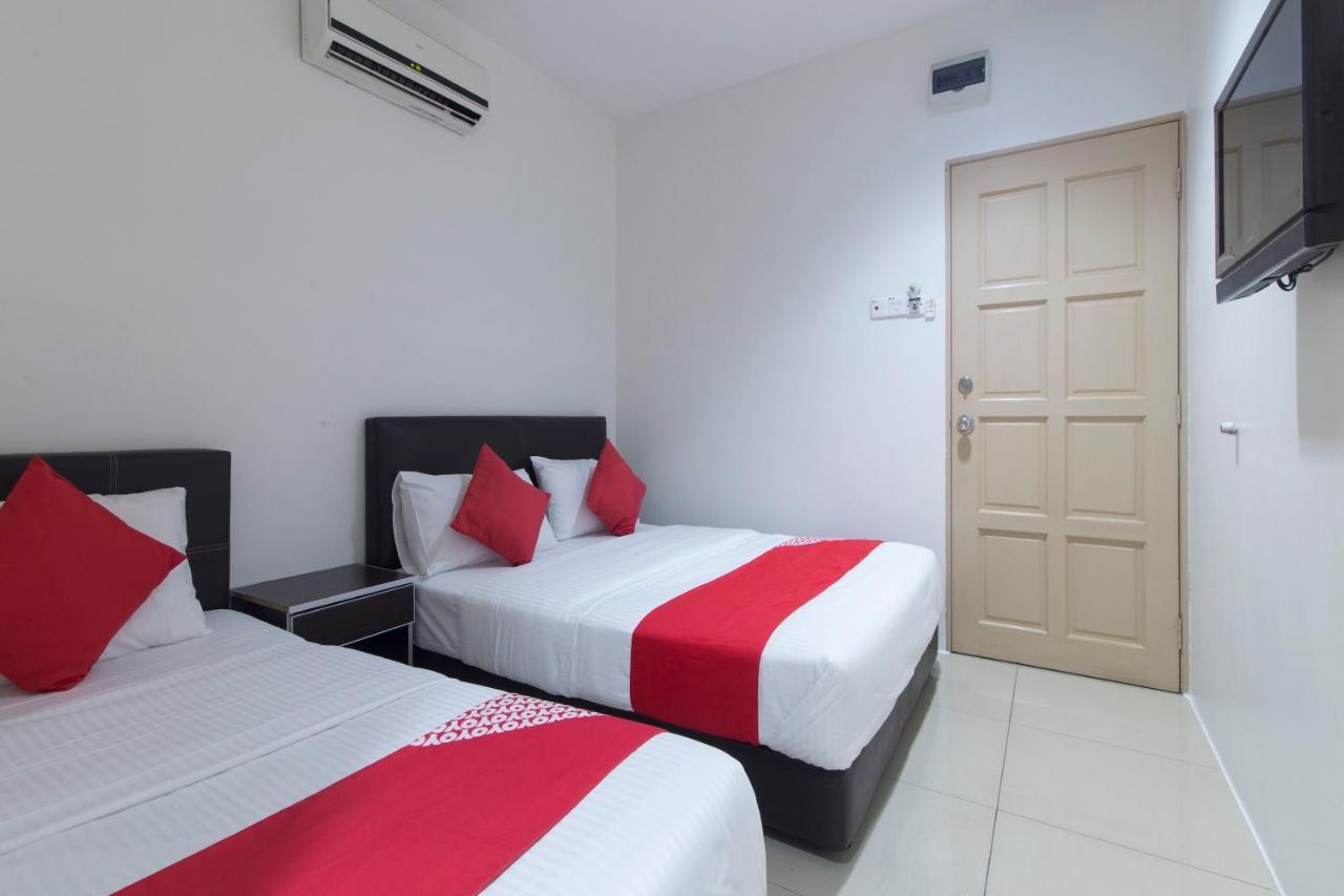 โอโย 44072 ไมน์ เจมปากา โฮเต็ล Hotel นิไล ภายนอก รูปภาพ