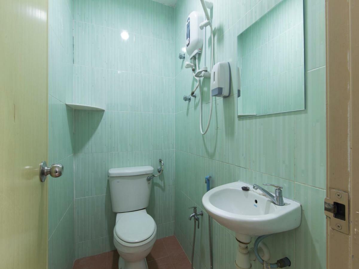 โอโย 44072 ไมน์ เจมปากา โฮเต็ล Hotel นิไล ภายนอก รูปภาพ