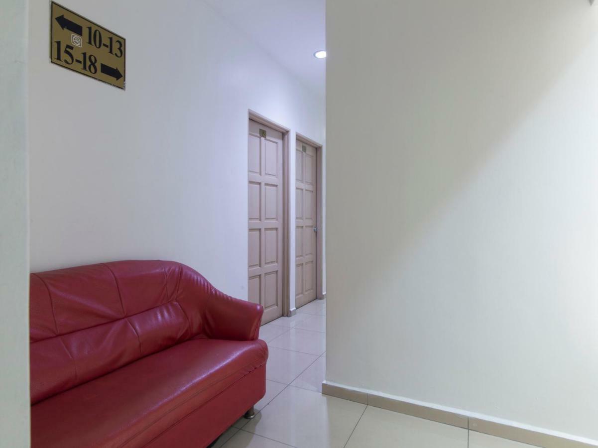 โอโย 44072 ไมน์ เจมปากา โฮเต็ล Hotel นิไล ภายนอก รูปภาพ